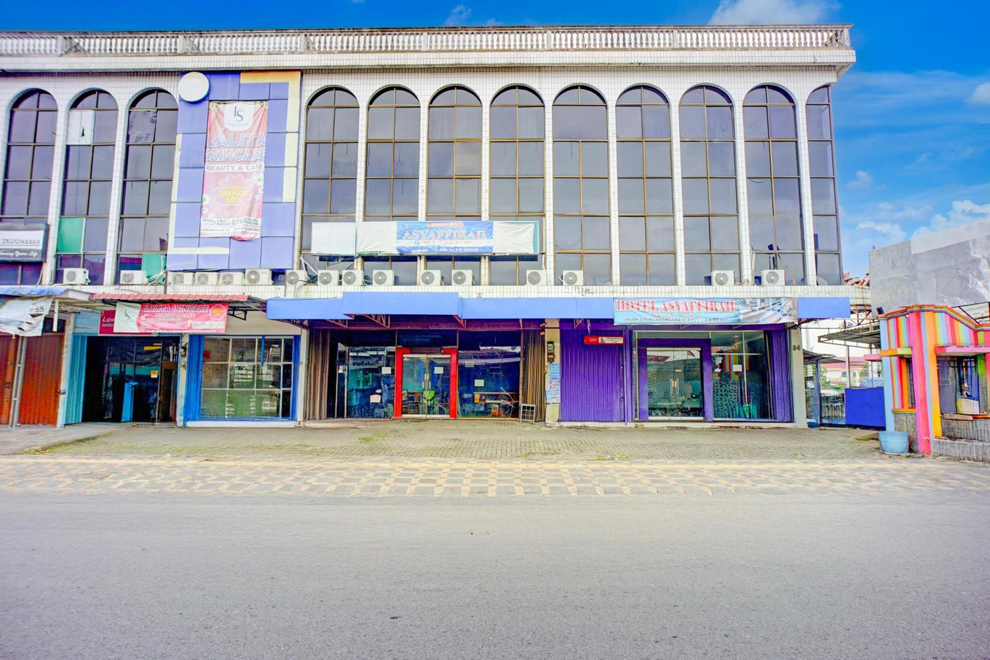 Hotel O Asyaffirah Near Masjid Raya Al Mashun Sm Raja Medan Buitenkant foto