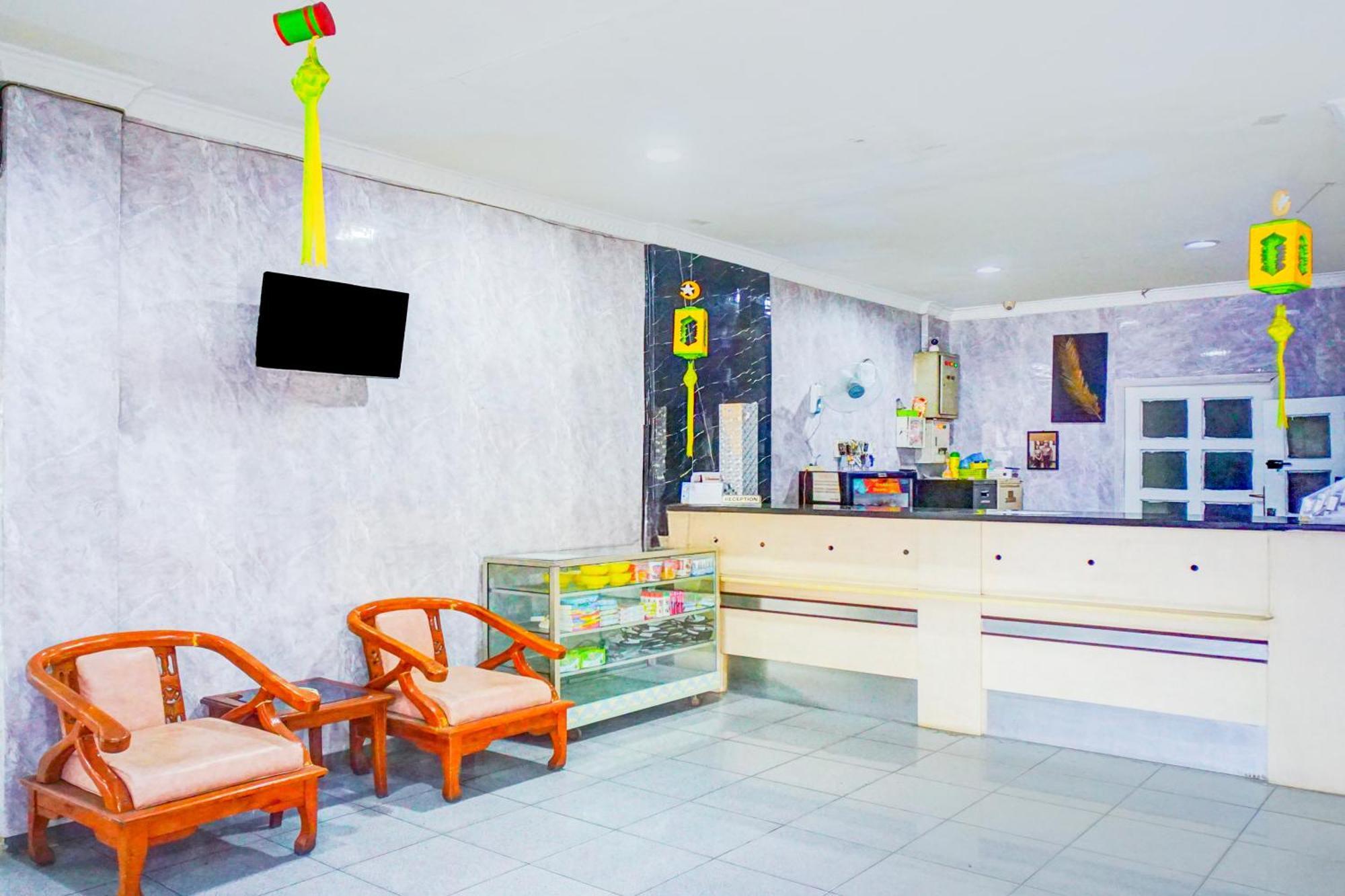 Hotel O Asyaffirah Near Masjid Raya Al Mashun Sm Raja Medan Buitenkant foto