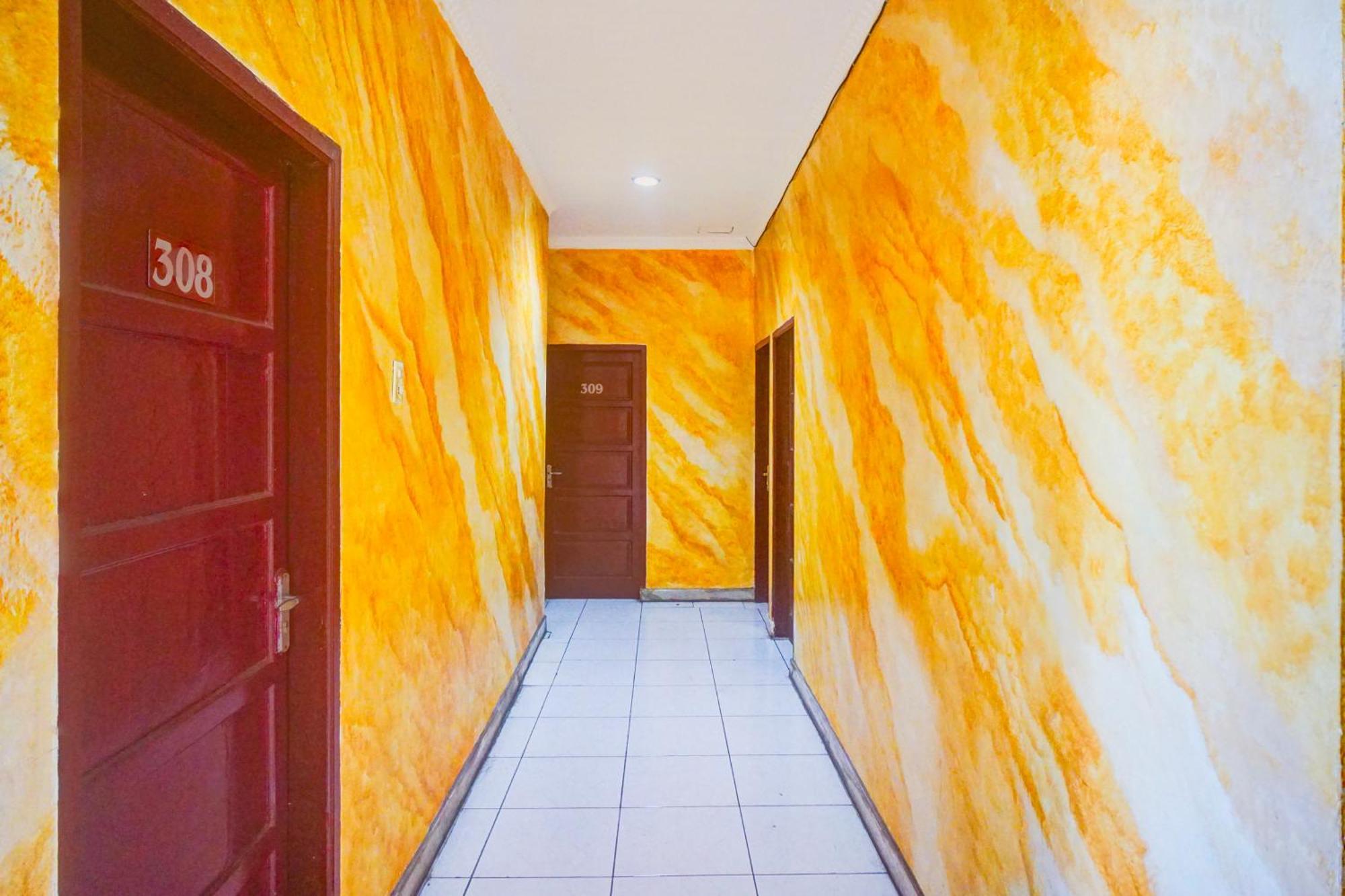 Hotel O Asyaffirah Near Masjid Raya Al Mashun Sm Raja Medan Buitenkant foto